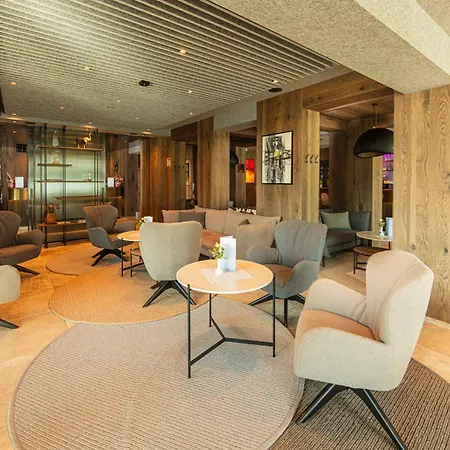 Hotel Aktivhotel Schweizerhof 4*