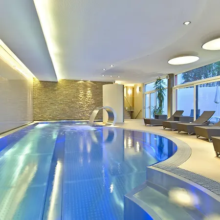 Aktivhotel Schweizerhof 호텔 키츠부헬