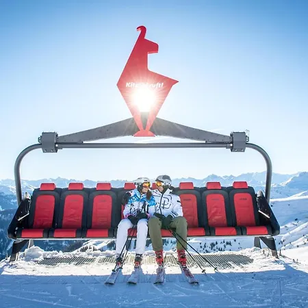 Aktivhotel Schweizerhof 4* 키츠부헬